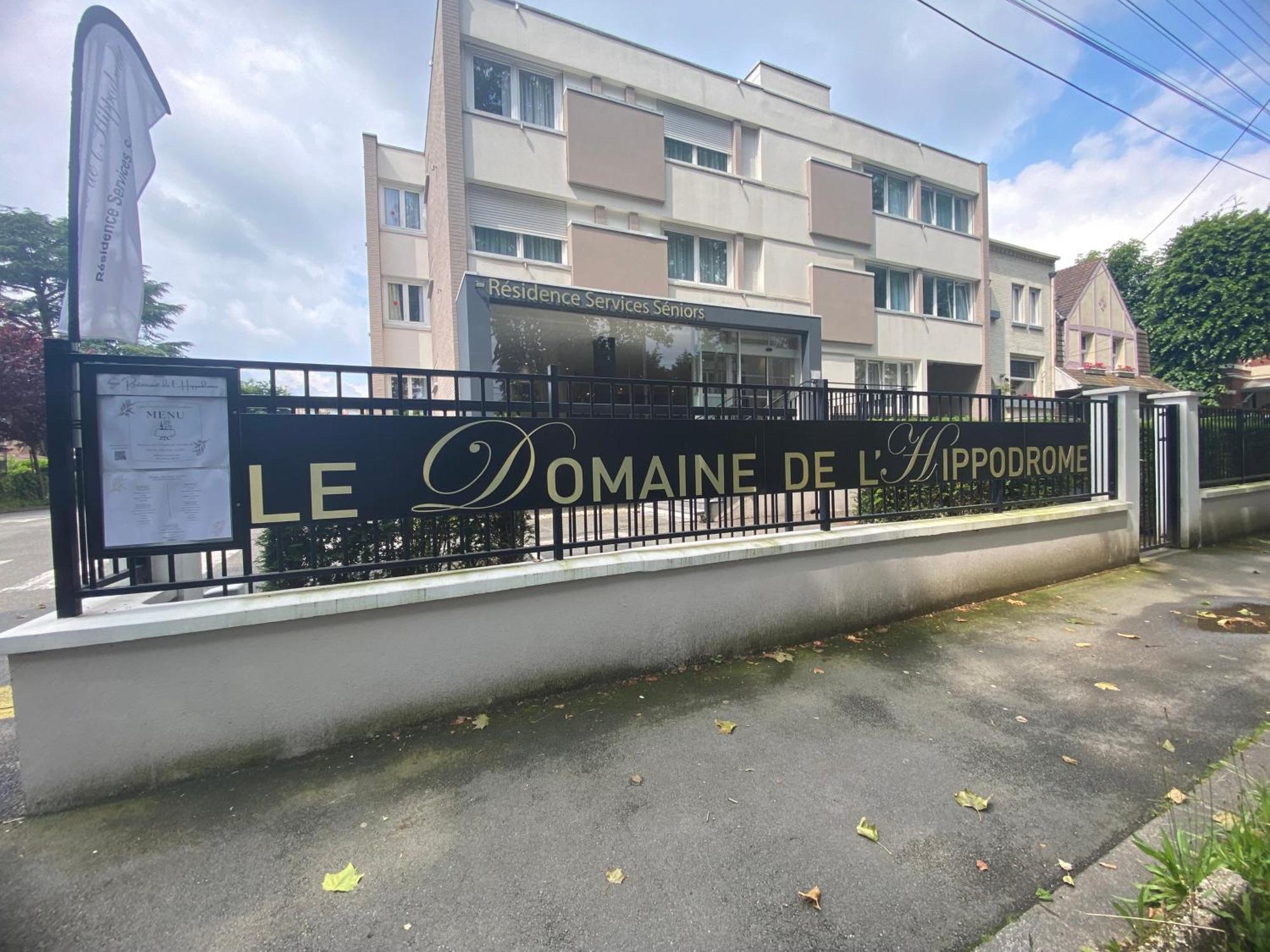 Lambersart Les Appartements De L'Hippodrome מראה חיצוני תמונה